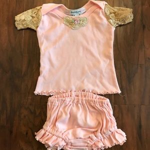 Sweet baby ness 2 Pc Set Sz 3 mos